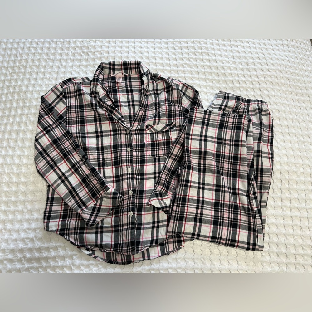 Victoria's Secret Plaid Short Pajama Set